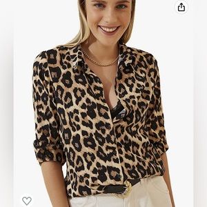 Cheetah Print Button-up Blouse 🐆